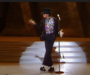 마이클 잭슨 ‘문워크’ 선보일 때 썼던 모자 경매 나와