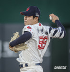 갈 길 바쁜 롯데, 삼성에 더블헤더 싹쓸이 패배…5위 SSG와 5경기 차로 벌어져
