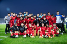 18세 이하 축구대표팀, 베트남 2-0 격파. 형님들은 몇골차로 이길까.