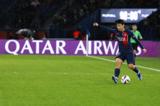 ‘이강인 벤치 대기’ PSG, UCL F조 3R AC 밀란전 선발 명단 공개