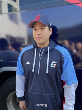 김태형 감독이 극찬한 리그 최고 포수진의 중심…유강남 “포수 강국 소리 듣을 수 있도록”