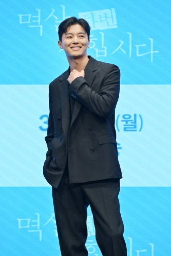 ‘멱살 한번’ 연우진 “멱살보다 손 내밀 수 있는 사람”
