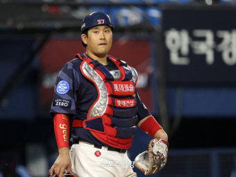FA 영입 170억이 모두 사라졌다…롯데, 한현희-노진혁에 이어 유강남도 1군 엔트리에서 말소