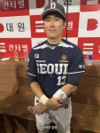 공 잘 보기 위해 렌즈 대신 안경 선택한 두산 허경민 “불편하지 않냐구요? 전 수빈이처럼 발이 안 빨라서…”[스경X현장]