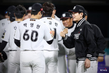 KT만 만나면 스텝 꼬이는 NC, 정규시즌 11경기 더 남았는데···