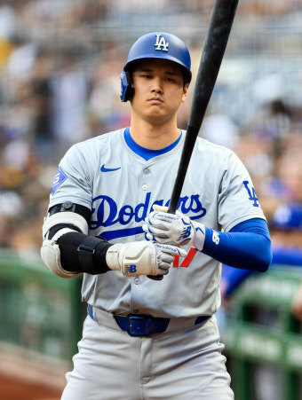 ‘웰컴 투 MLB’ 161.1 강속구를 홈런으로···‘괴물 신인 투수’ 상대로 쓴 맛 제대로 보여준 오타니, 그런데 다저스는 6-10 완패
