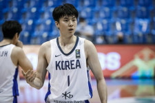 이현중, NBA 서머리그 첫 출전서 9분57초 뛰며 2점·2리바운드 기록···포틀랜드는 샬럿에 16점차 완패