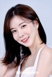 장혜리, 제이원스페이스와 전속 계약