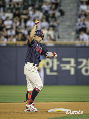“20연승 가자” 롯데 주장 전준우가 후배들에게 ‘5강 라이팅’을 하는 이유…“만족하면 퍼진다, 내가 해야할 역할이 그것”[스경X현장]