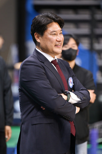 안덕수 전 KB 감독, WKBL 신임 사무총장에 내정