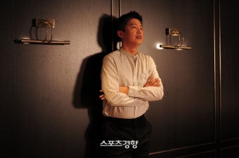 ‘조명가게’ 연출 데뷔 김희원 감독 “나 잘난 맛에 연기, 겸손을 배웠다”