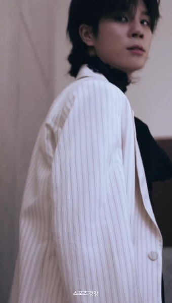 정동원, 이제 완전 남자다···‘키다리의 선물’ 콘셉트 필름 공개