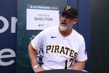 계속되는 부진에 결국 칼 빼든 피츠버그···6시즌째 팀 이끌던 셸턴 감독 전격 경질! “변화가 필요한 때”