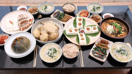 ‘한국인의 밥상’  뜨겁게 일한 당신에게, 쉼을 부르는 여름의 맛... 계절, 여름의 기쁨을 나누는 밥상! 민물잡어매운탕·호박꽃만두·운두병