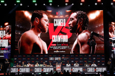 ‘42승 무패 18개 타이틀’ 테렌스 크로포드, 전격 은퇴 선언…“날 만들어준 복싱에 감사”