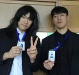 “거제, 야호!” 의정부고 졸업사진에 등판한 리센느 미나미