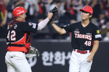 ‘3구 삼진’ 강백호 속인 이의리 커브…완벽해진 KIA의 9회, 이번엔 1.1이닝 세이브[스경x승부처]