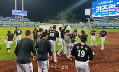 ‘임찬규 100승하는 소리’가 현실로…다승 선두 지키고 100승 금자탑 쌓은 LG 임찬규 “지난해 완봉승이 가장 기억에 남아”[스경X현장]