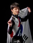 [속보] ‘사망설’ 김건우, 직접 등판···“부고 내가 쓴 것 아냐”