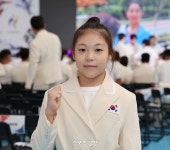 2009년생 황서현, 생애 첫 AG에서 기계체조 여자 평균대 金