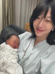 ‘만삭 샤넬 런웨이’ 최소라, 결혼 7년 만에 득녀…엄마 됐다