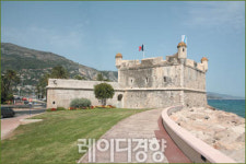 [자전거로 찾아가는 문화기행]‘나이스’로 통하는 ‘니스( NICE)’