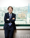해직 교사 김형태, 교육의원으로 돌아오다!