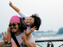 직장 그만두고 온 가족이 세계여행…정미자·이정현 부부의 행복