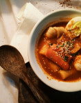 방학이다! 떡볶이 전쟁이 시작됐다