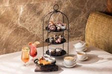 나른한 오후의 일탈... 오감 자극하는 ‘애프터눈 티’ 세트