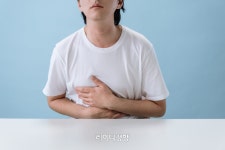 “차가운 거 먹어서 그렇지…” 병원 가봐야 하는 설사 증상 따로 있다