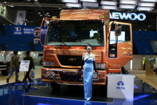 <2007 서울모터쇼>타타대우상용차, 25.5톤 덤프 트럭 등 4종 전시