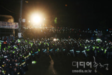 유성기업 노동자 연대...경찰, 밀려나