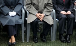 대선 후보 빅쓰리의 앉은 자세