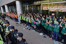 “저는 한국노총이 아닌 투쟁을 택한 톨게이트 노동자입니다”