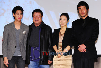 [T포토]'아버지의 집' 김수현·백일섭·문정희·최민수