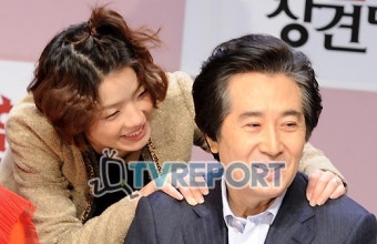 [T포토] 안영미, 백윤식에 '김윤식' 호명.. '사과드려요!'