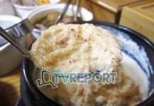 맷돌에 직접 갈아 만드는 피양 할마니표 콩비지