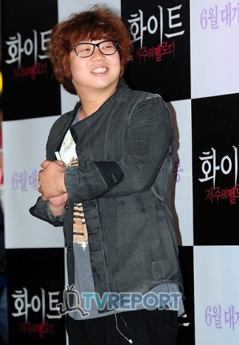 [T포토] 신사동호랭이 '제가 이 영화 주제곡 만들었어요!'