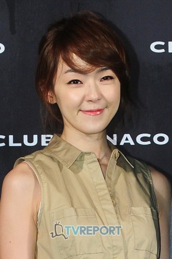 [T포토] 자우림 김윤아, '애교 가득 눈 웃음'