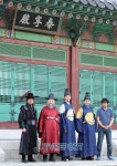 [T포토] 나는 왕이로소이다 많이 사랑해주세요