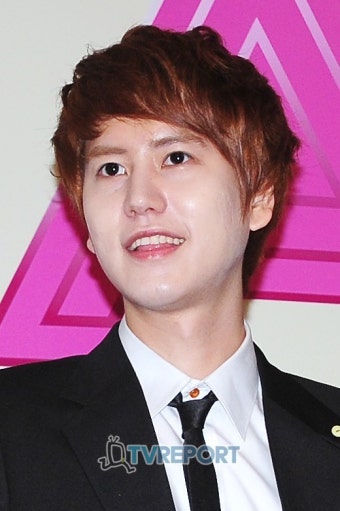 [T포토] 슈퍼주니어 규현 '과한 메이크업이 어색해~'