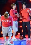 [T포토ㅣ동방신기] 헐~ 창민이가 넘어간다~(승부의신)