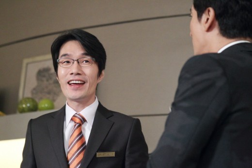 배우 송영규, 음주운전으로 논란! 드라마와 연극에 비상 (100자)