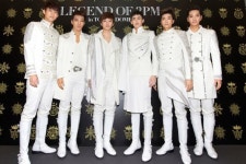 도쿄돔 입성한 2PM “다음목표? 성숙한 한국 컴백”