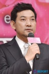 [T포토] 정진영 가슴 뛰는 연기 기대하세요(엔젤 아이즈)