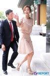 [T포토] 박수진 언니 결혼 축하해요~(엄지원 결혼식)