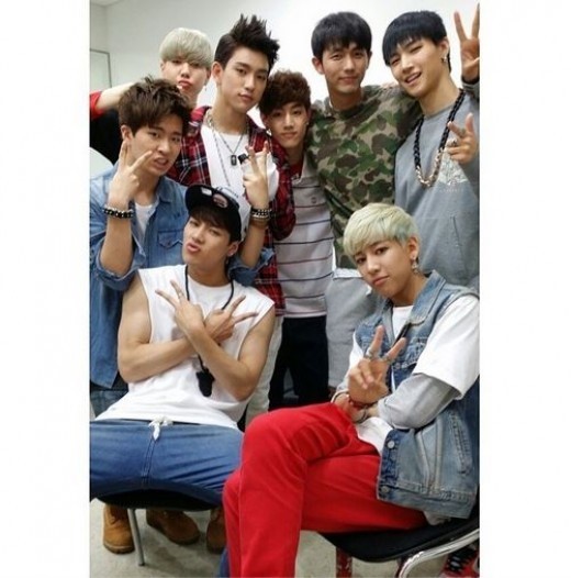 2AM 임슬옹, 8년 만에 솔로 컴백! 미니앨범 Rainbow Light로 강렬한 모던 록 곡 Image 선보일 예정