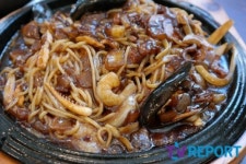 [제주맛집] 한치 한 마리가 통째로 들어간 짬뽕…제주향