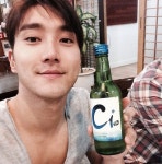 시원~한 소주…슈퍼주니어 시원, 민낯 셀카 공개